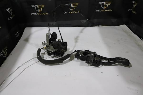 FORD CUSTOM 310 L DELUXE ÇIKMA PARÇA TRANSİT CUSTOM ARKA ÇİFT KAPI KİLİDİ